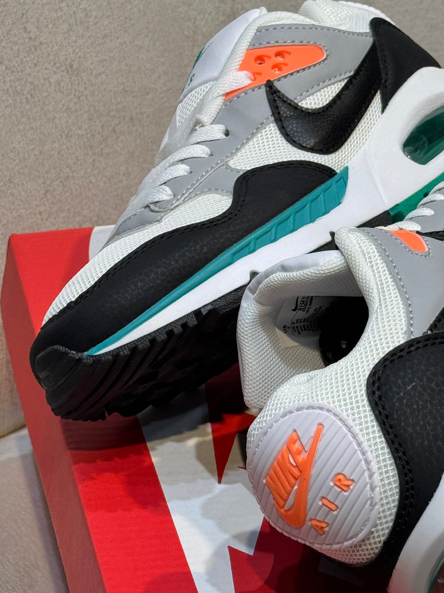 Nike Air Max Correlate