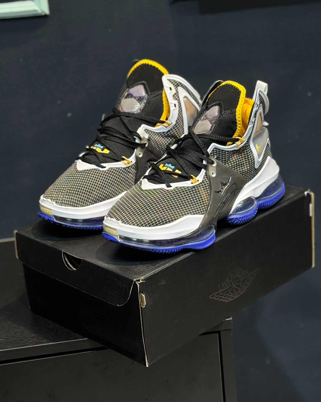 Nike lebron 19