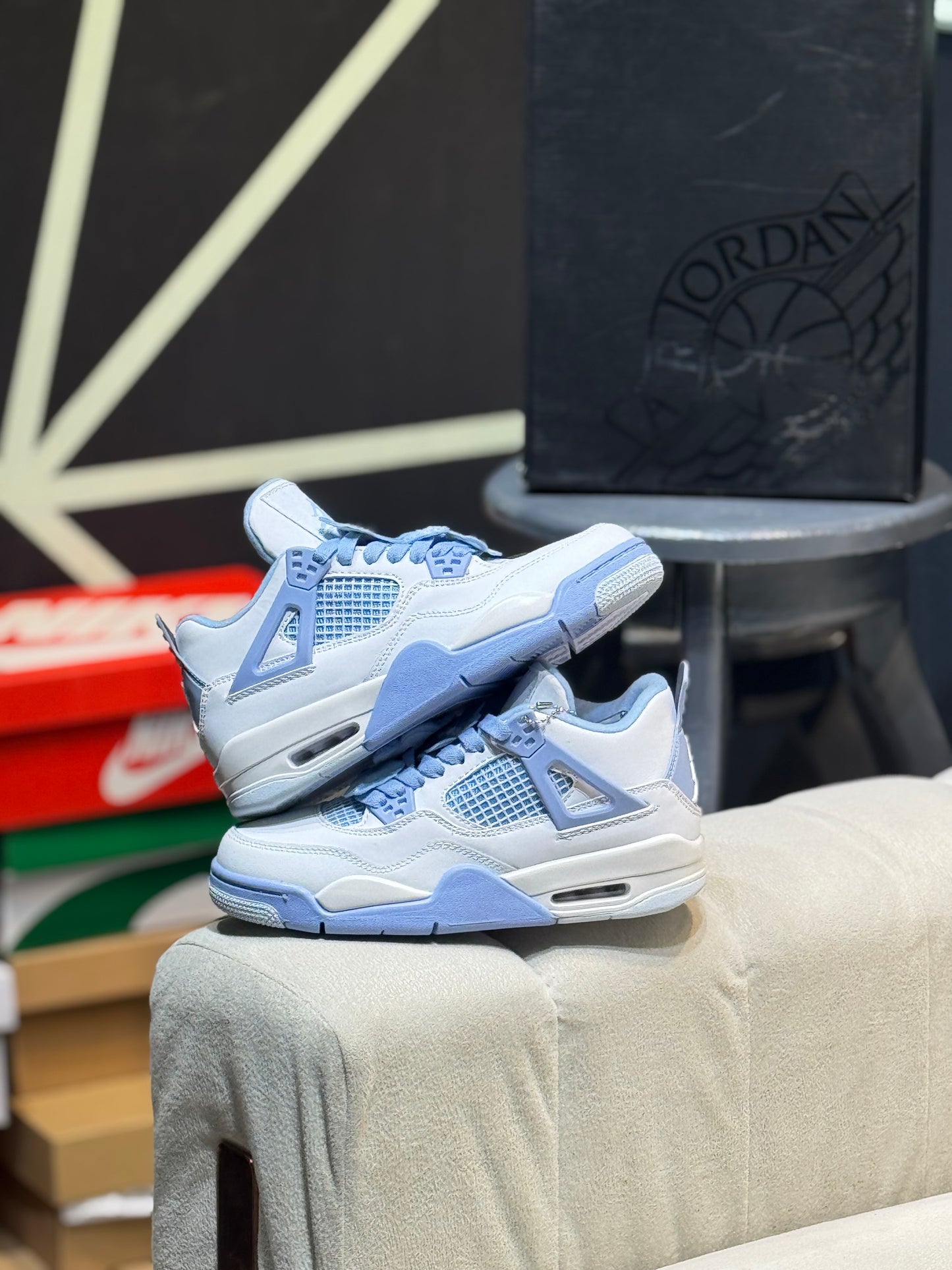 Jordan retro 4 aluminum