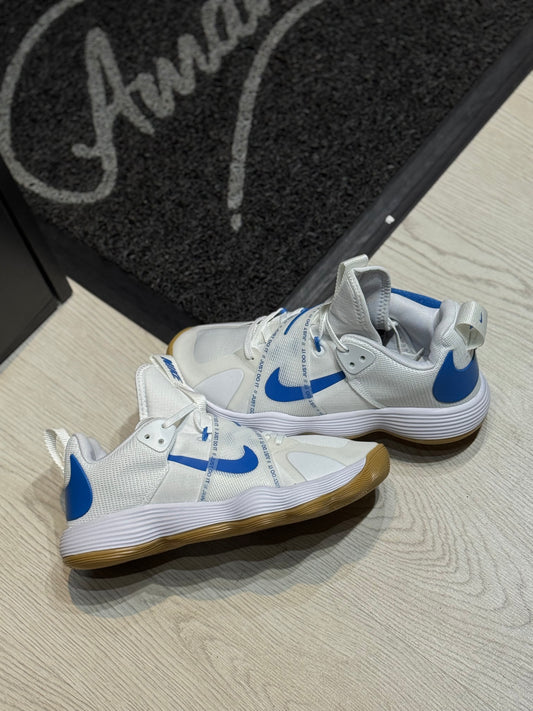 Nike reach hyperset