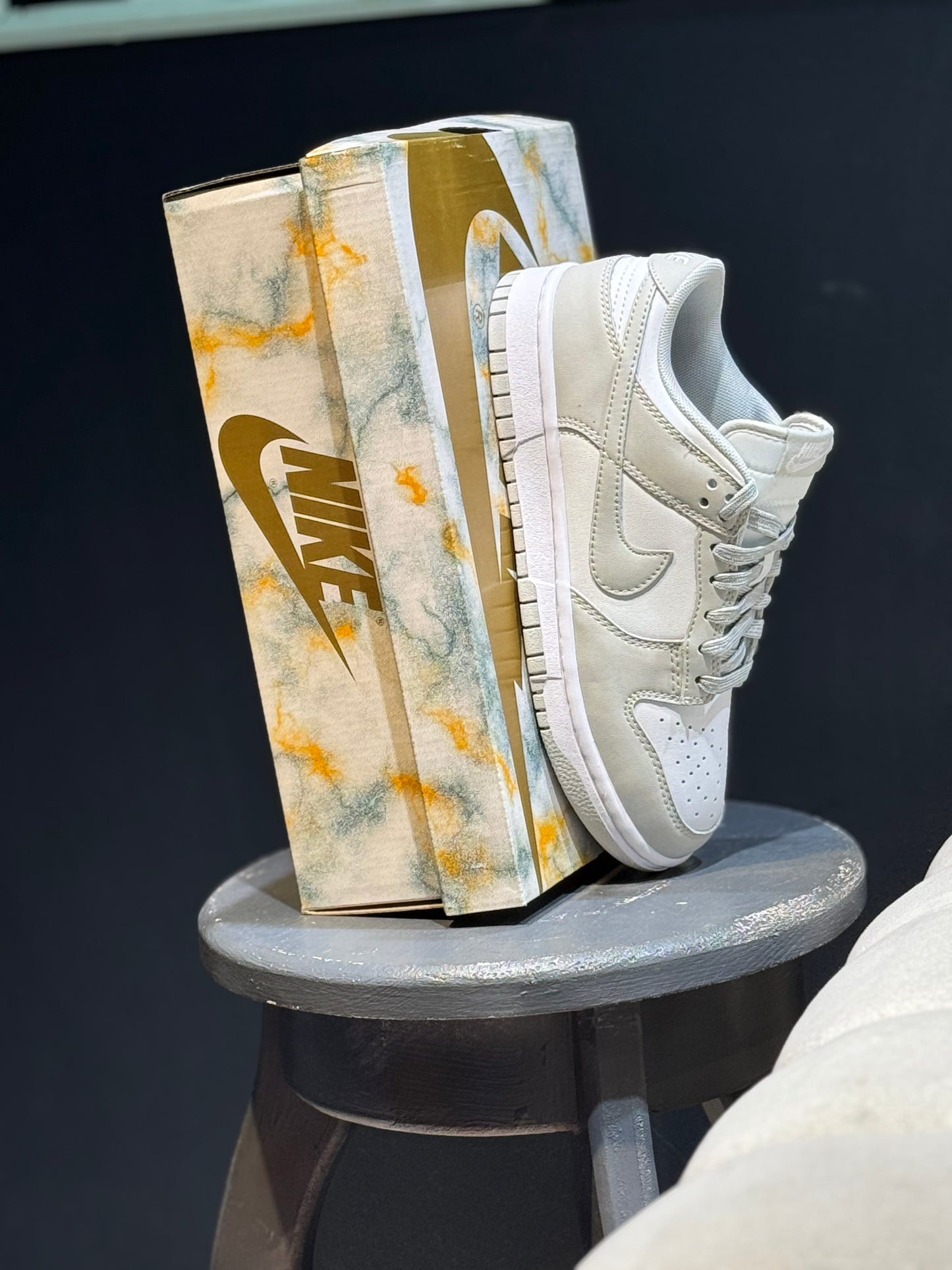 Nike dunk grey