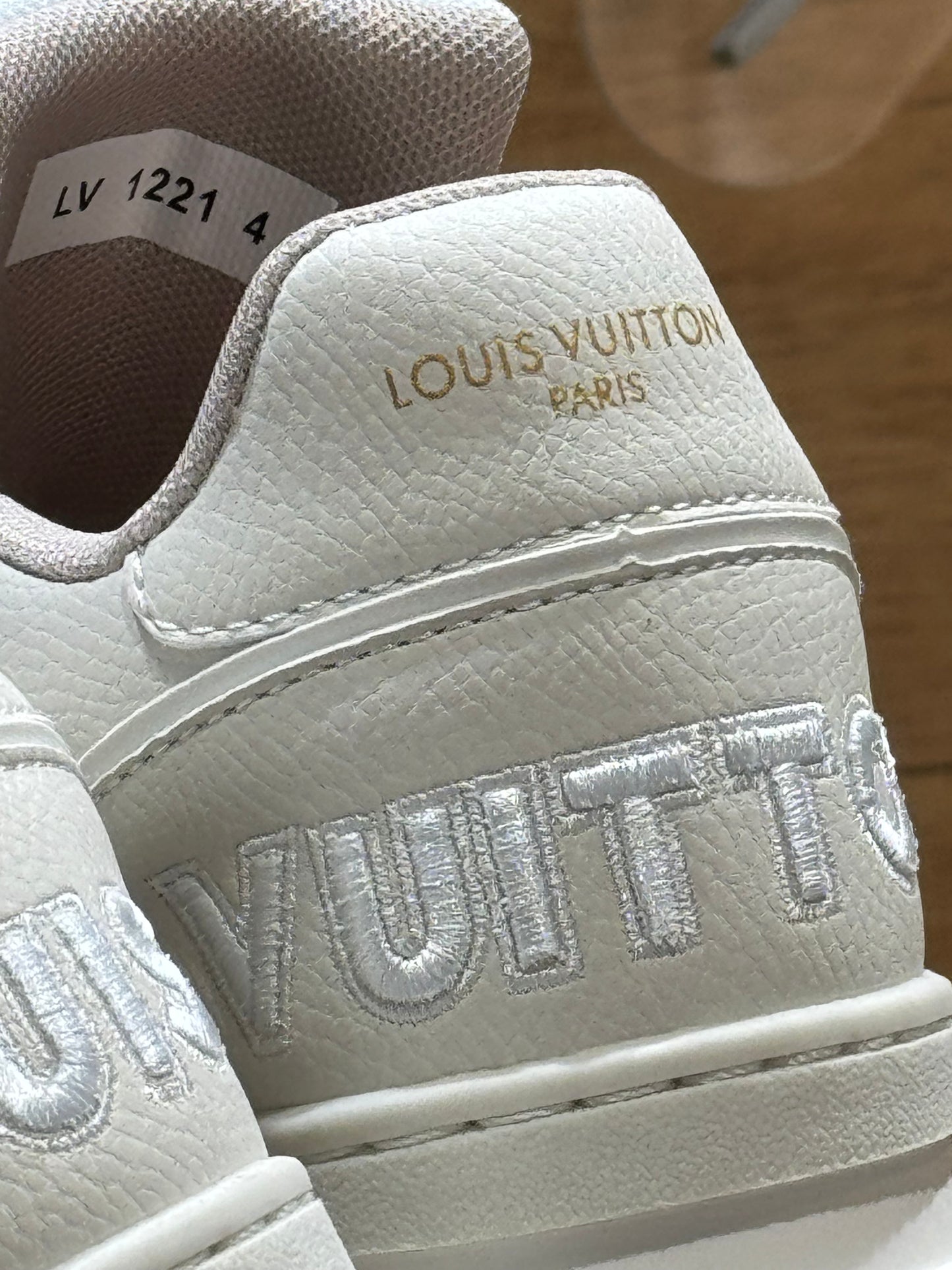 Louis vuitton trainer monograma