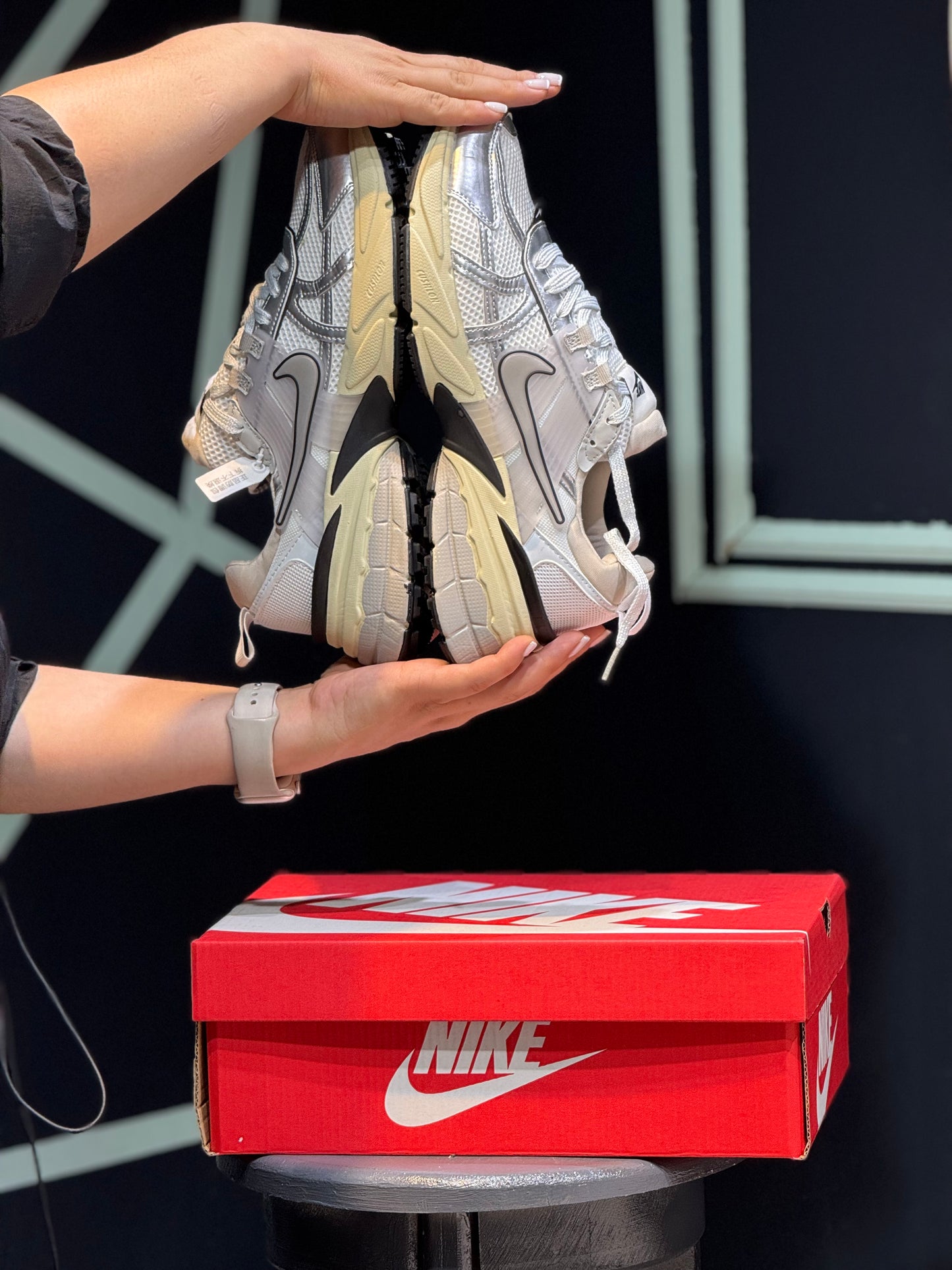 Nike V2K