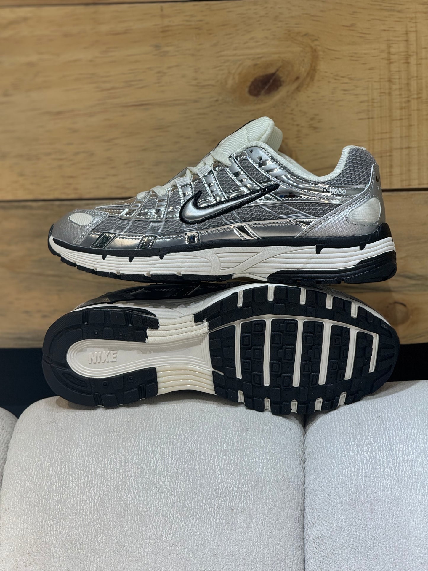 Nike p6000