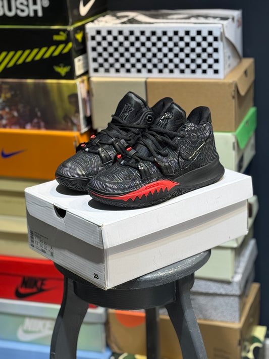 Nike kyrie 7