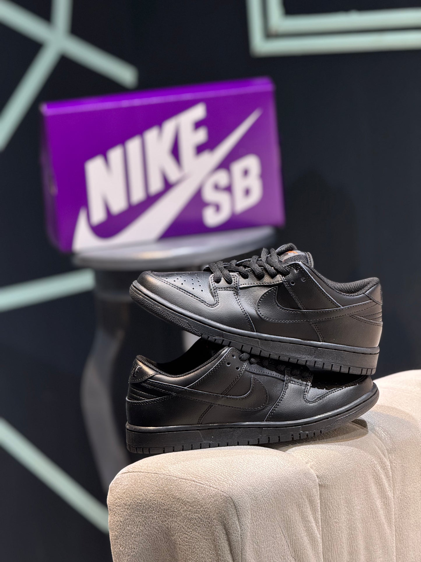 Nike sb dunk black