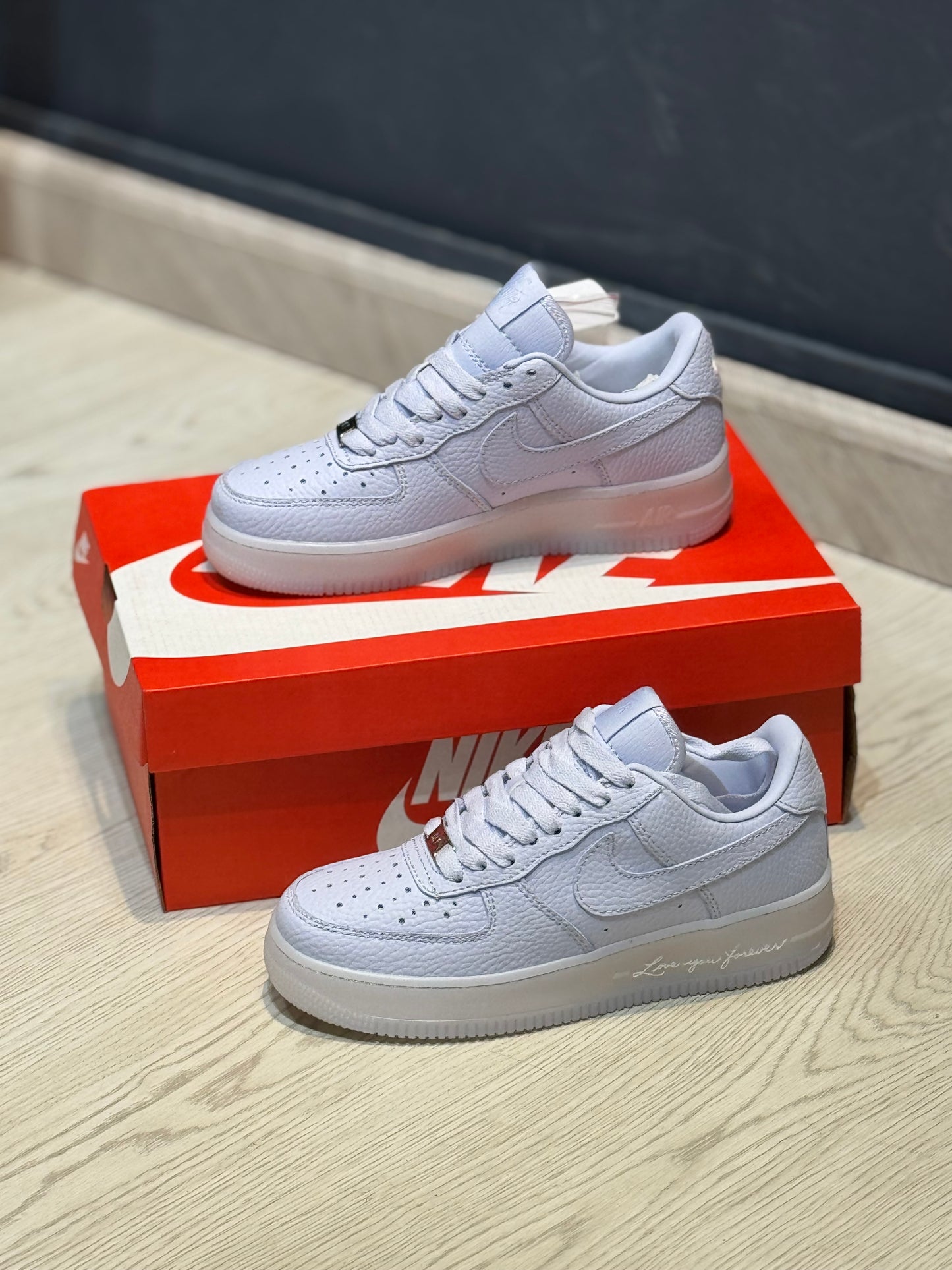 Nike Force one x drake