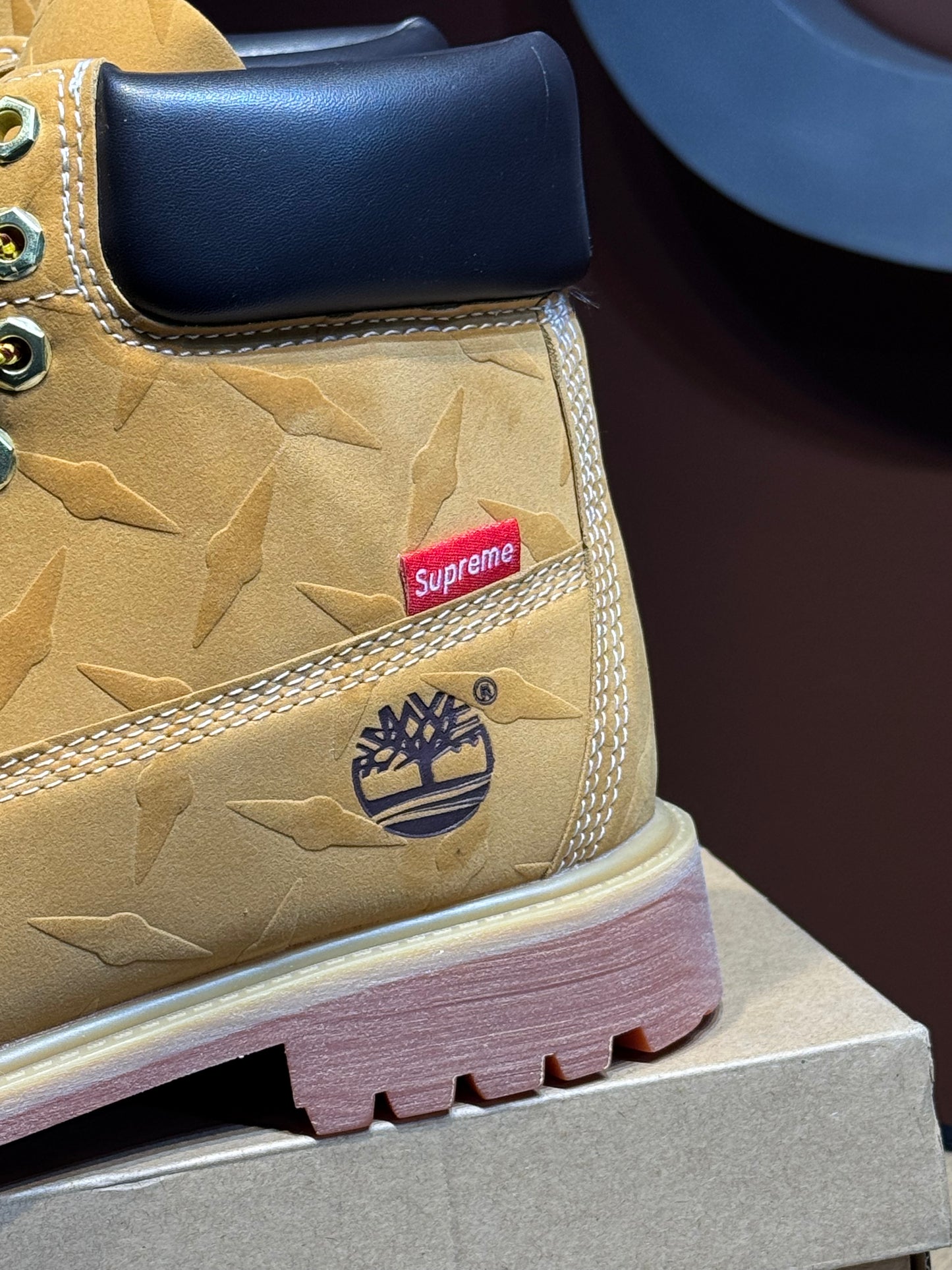 Timberland x supreme