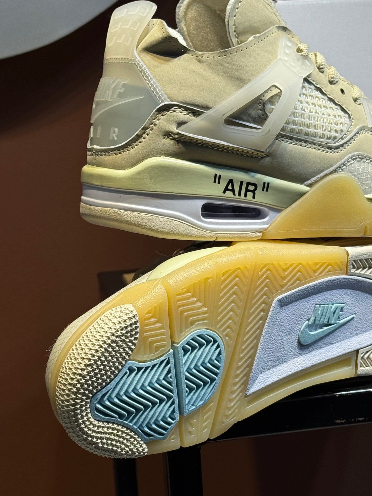 Jordan retro 4 Off white