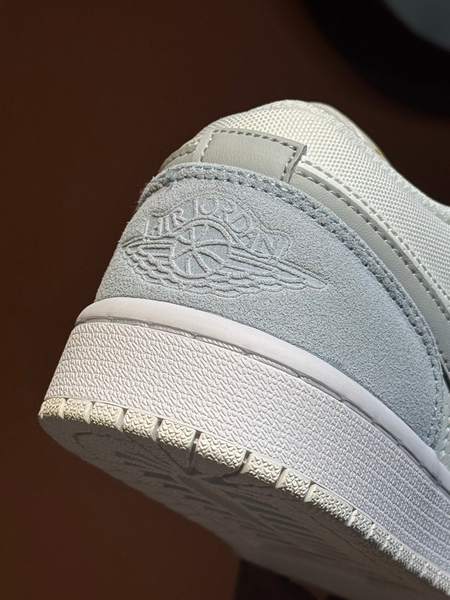 Jordan retro 1 low paris