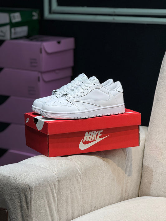 Nike Air Jordan 1 low x travis scott