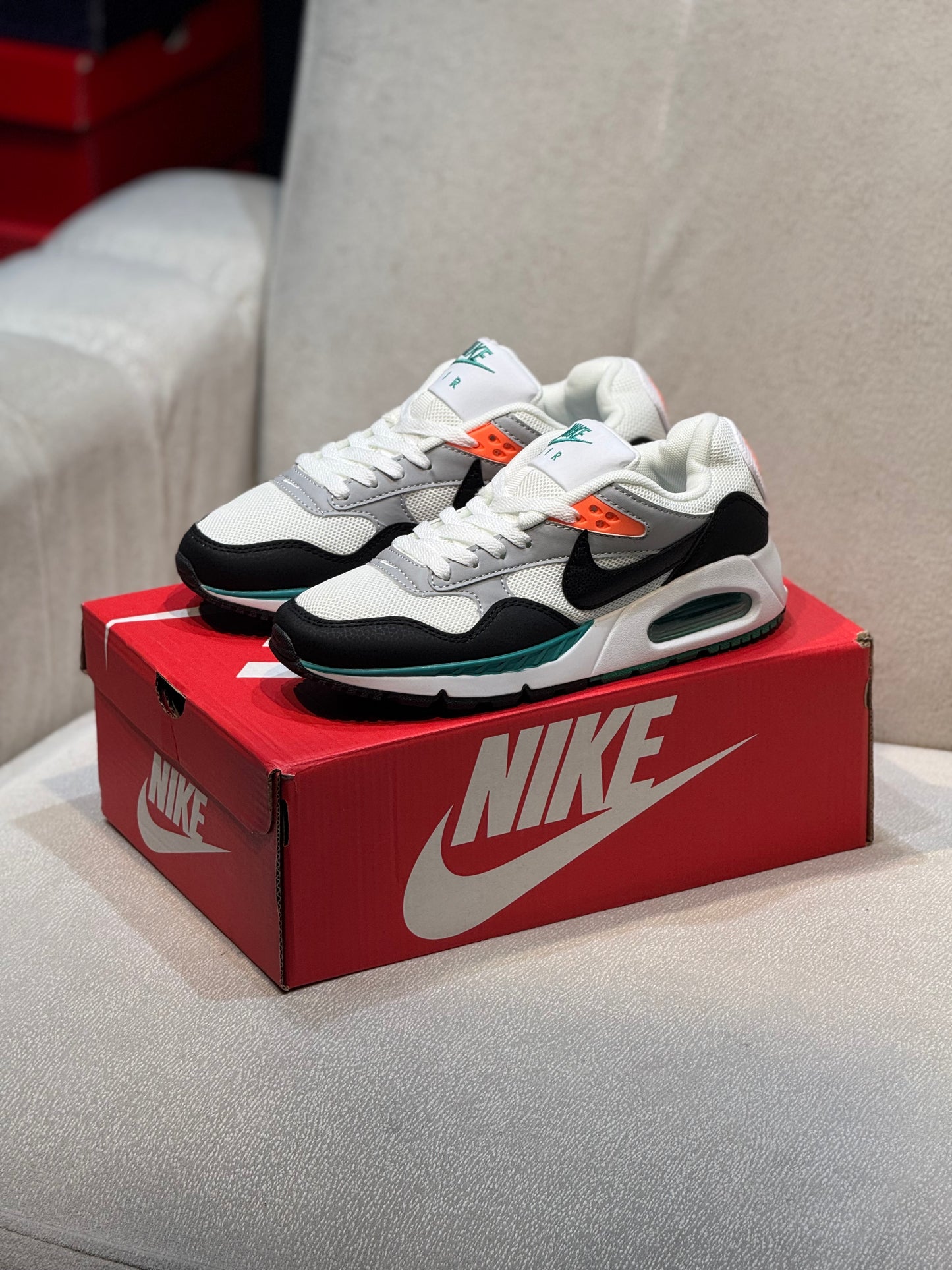 Nike Air Max Correlate