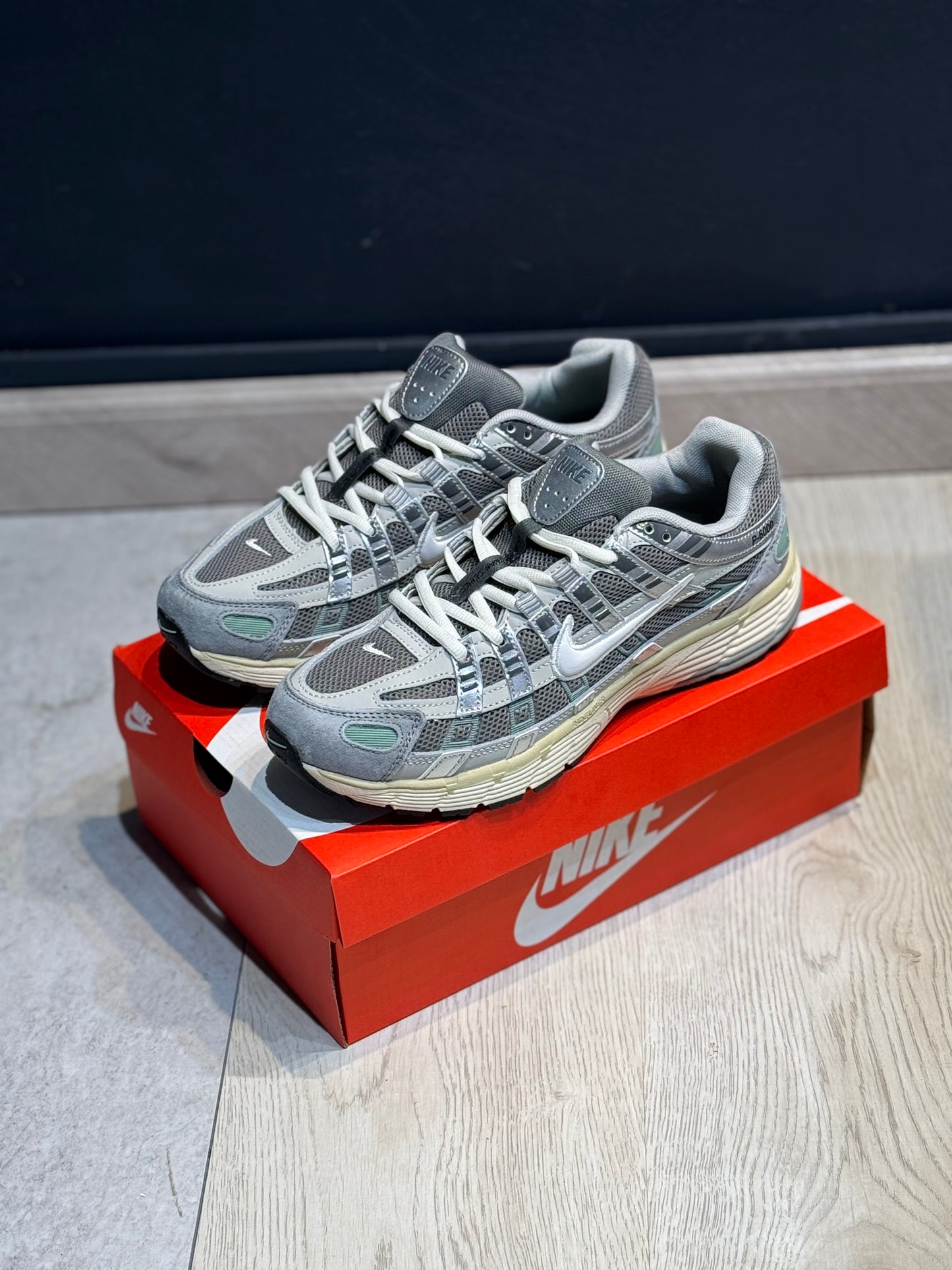 Nike p6000
