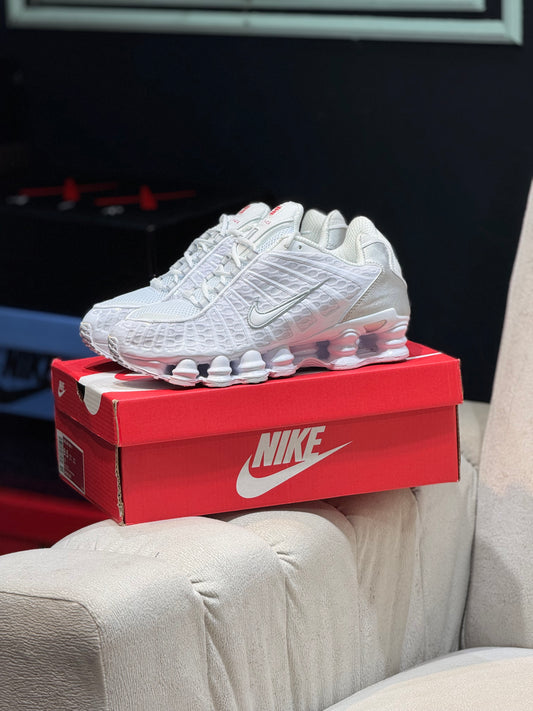 Nike shox