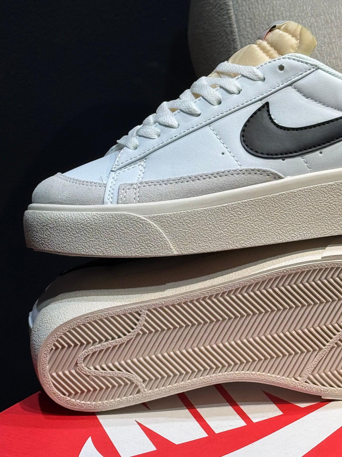 Nike blazer low