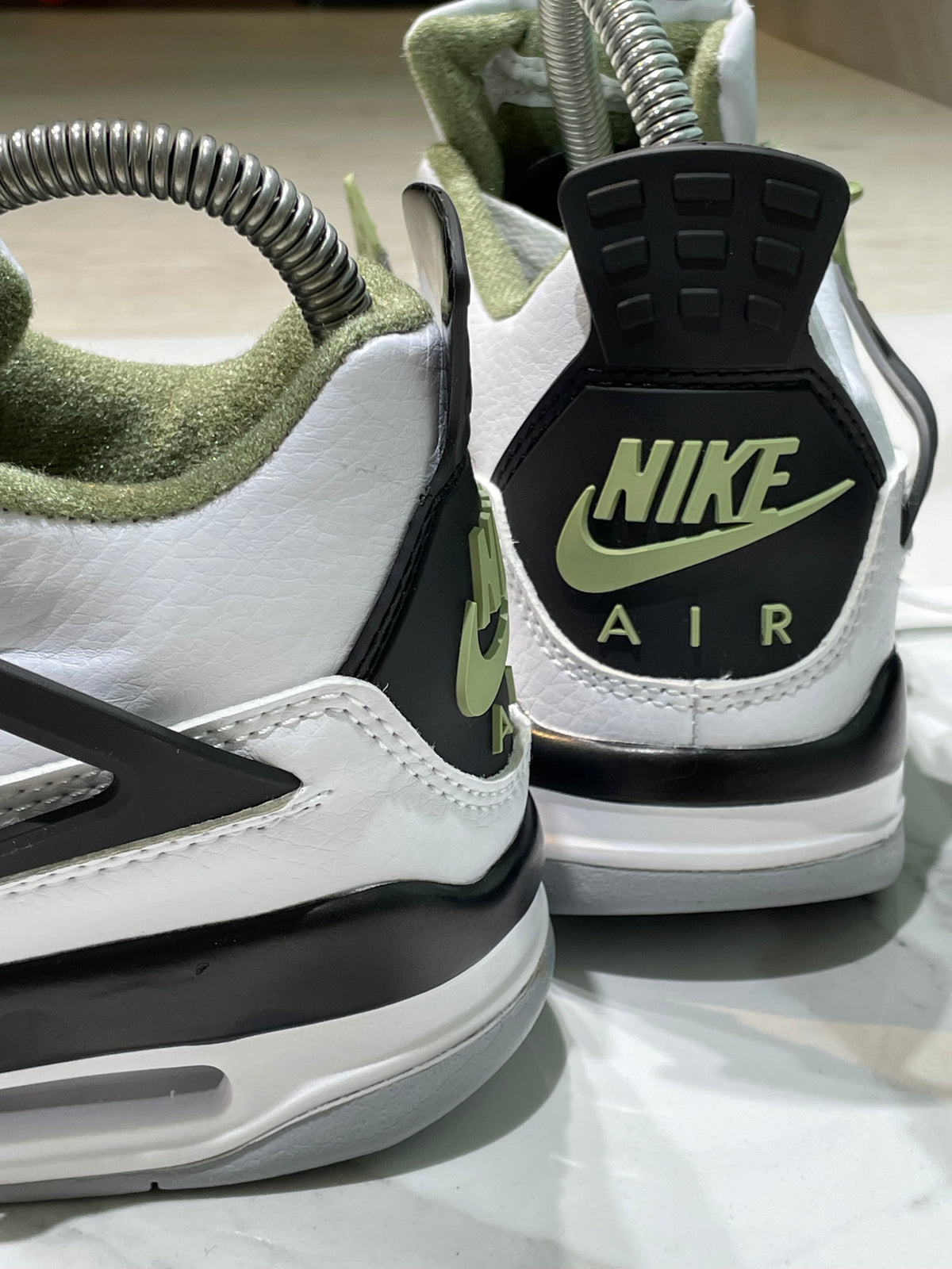 Jordan retro 4
