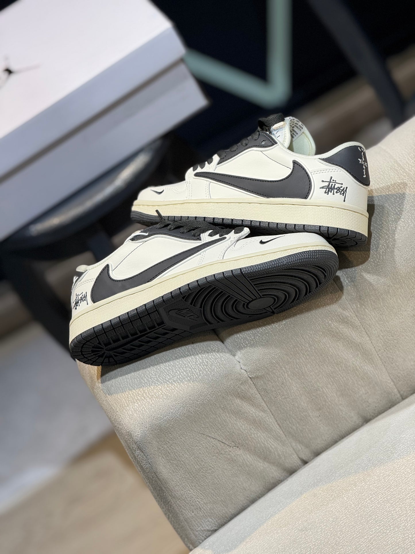 Nike Jordan low x stussy
