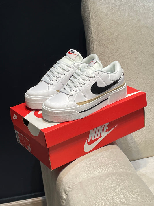 Nike court lagacy