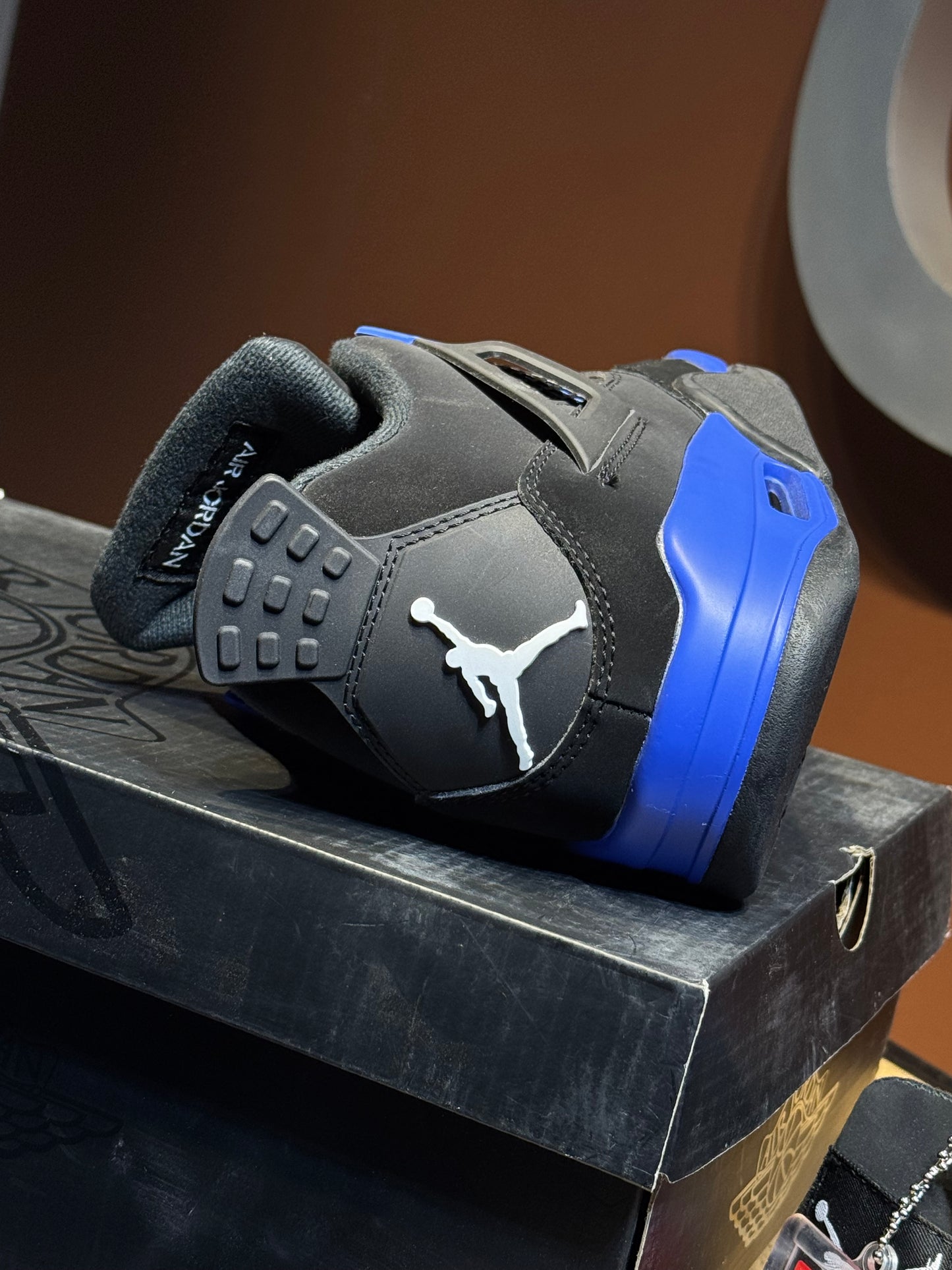 Jordan retro 4
