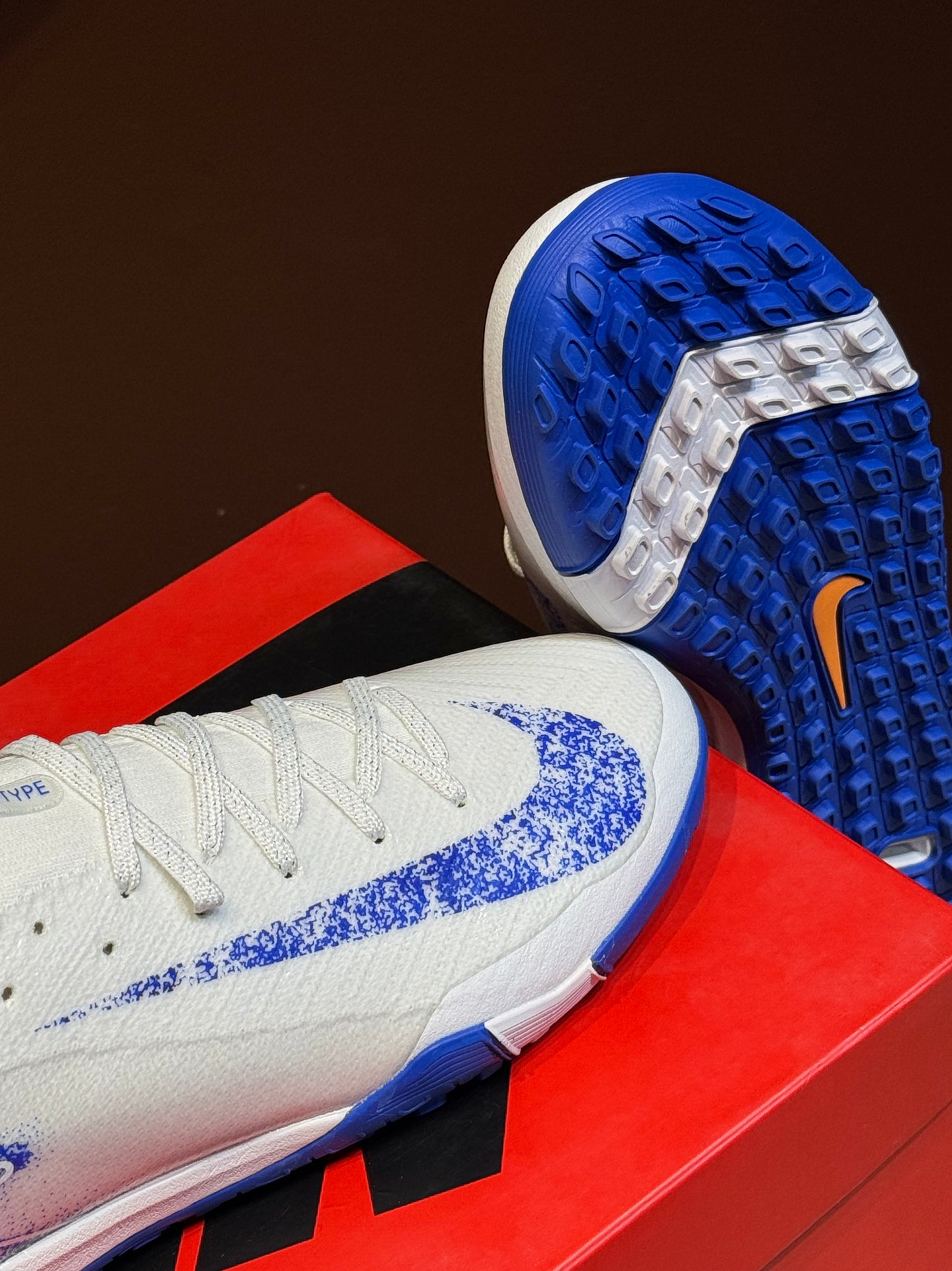 Torretin Nike Air zoom mercurial vapor 16