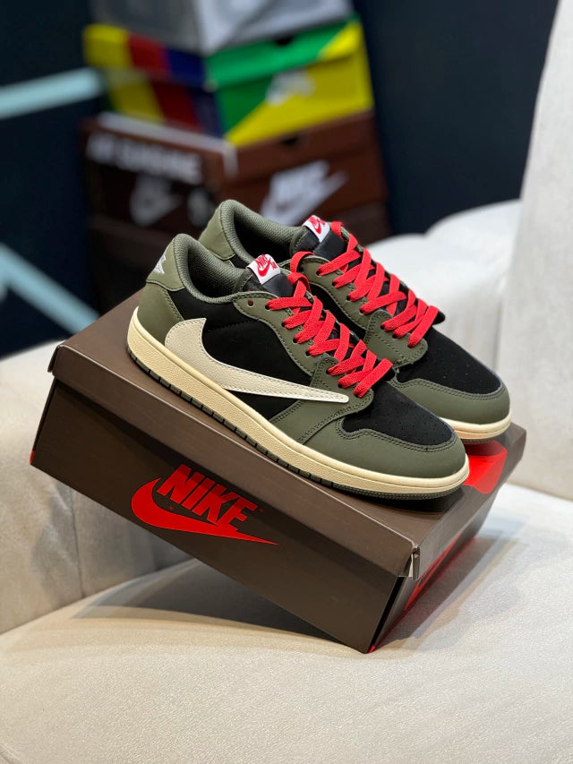 Nike x Travis Scott