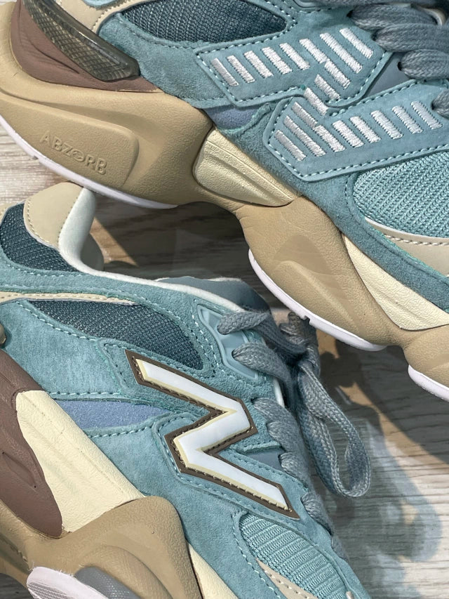 New Balance 9060