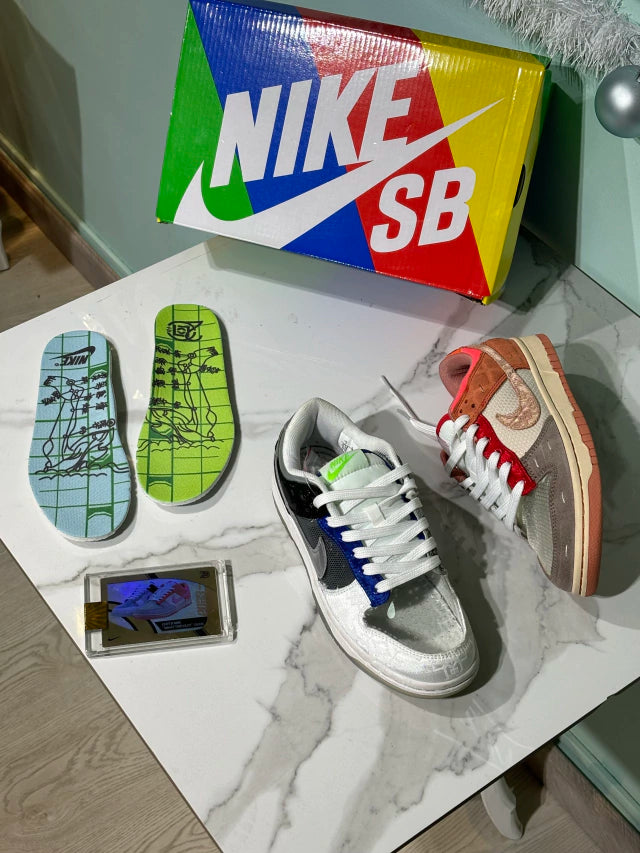 Nike Dunk Low What The Clot
