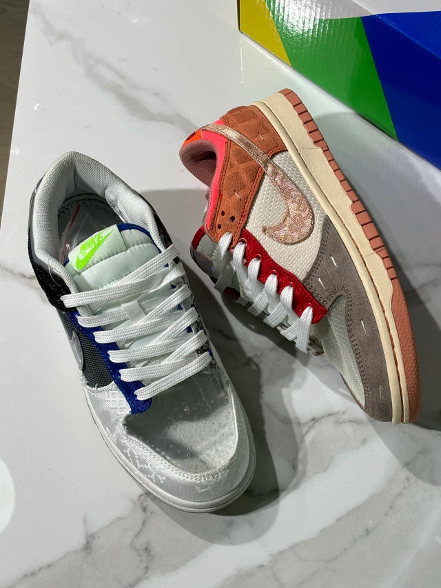 Nike Dunk Low What The Clot