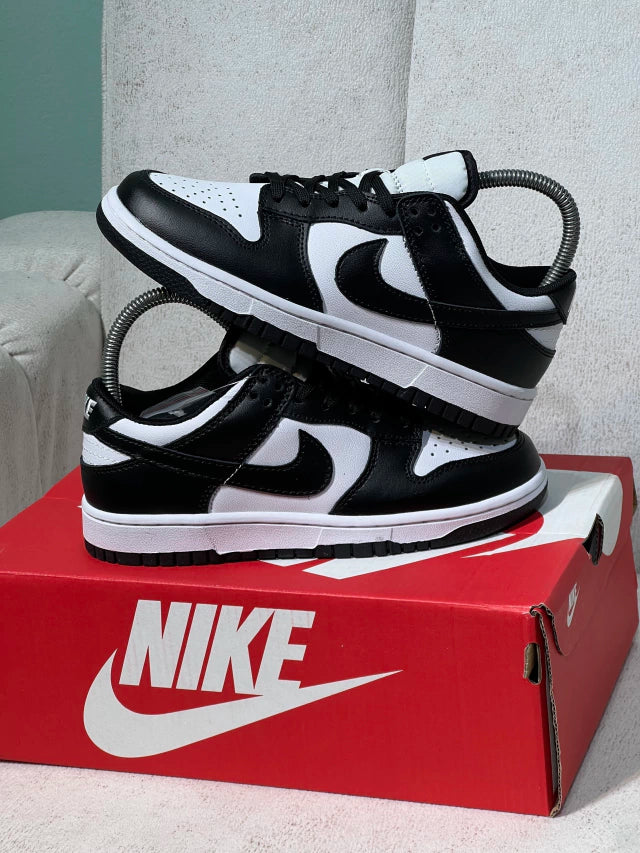 Nike Dunk Panda