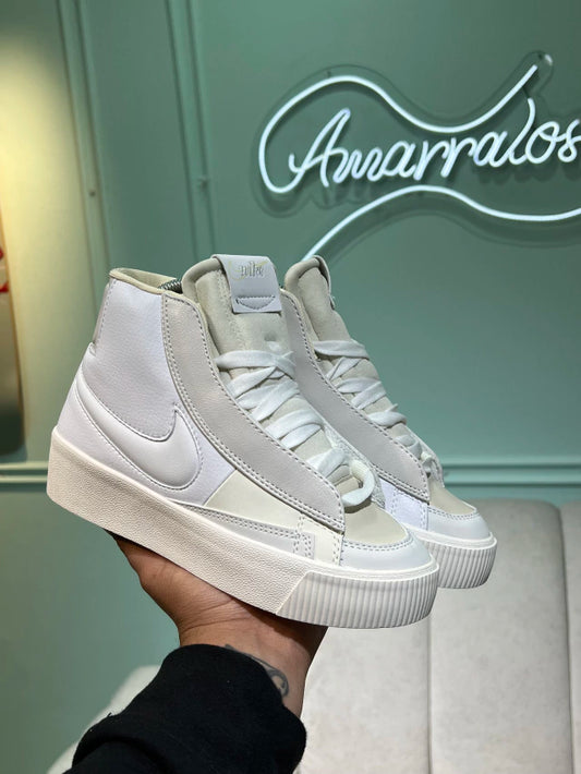 Nike Blazer Mid Victory