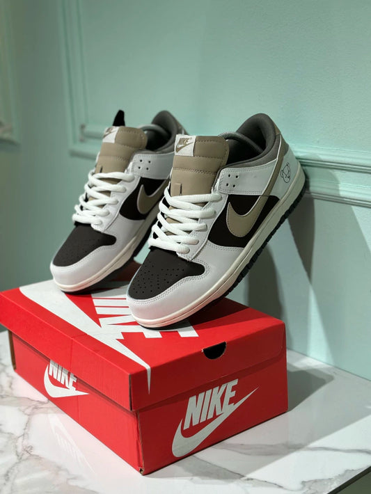 Nike Dunk Bear