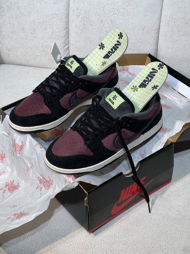 Nike Dunk Low SE Fleece