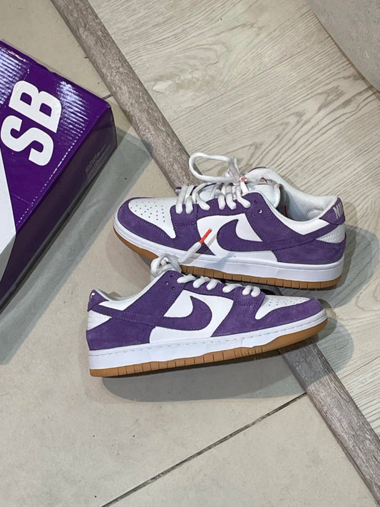 Nike Iso Orange Label Court Purple