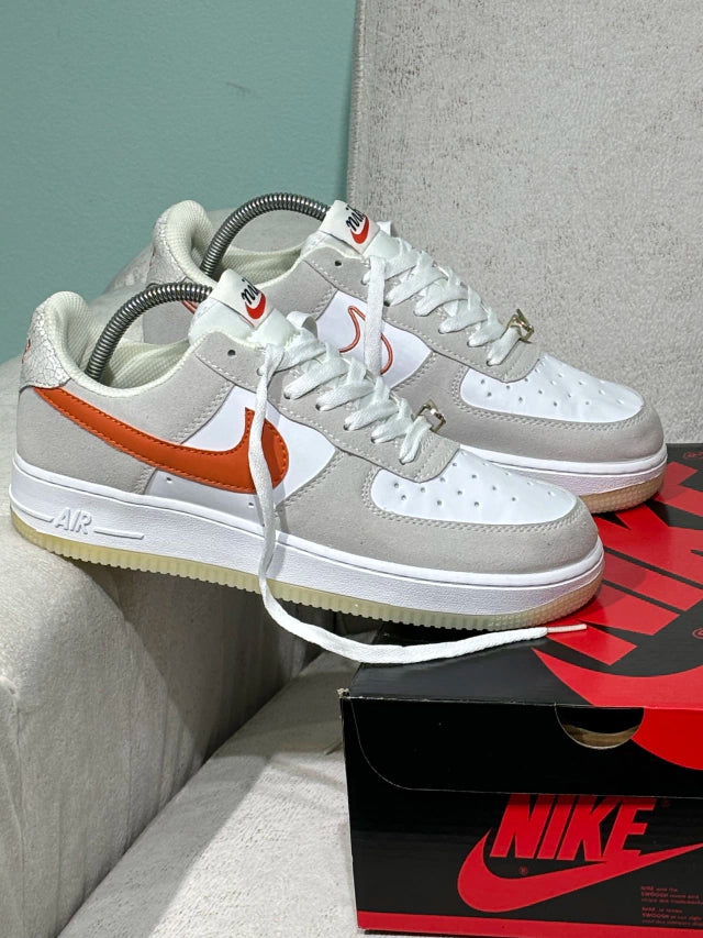 Nike Air Force one Orange