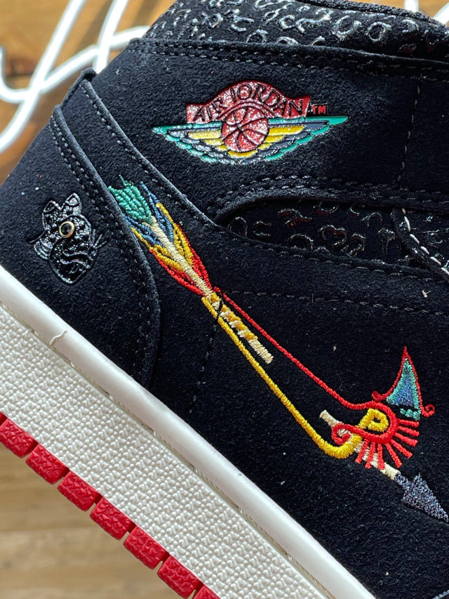 Jordan Mid "Siempre Familia"