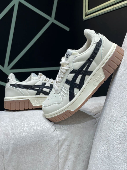 ASICS Court
