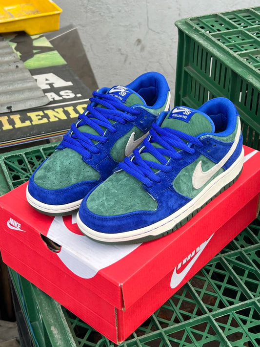 Nike Dunk Vintage Green