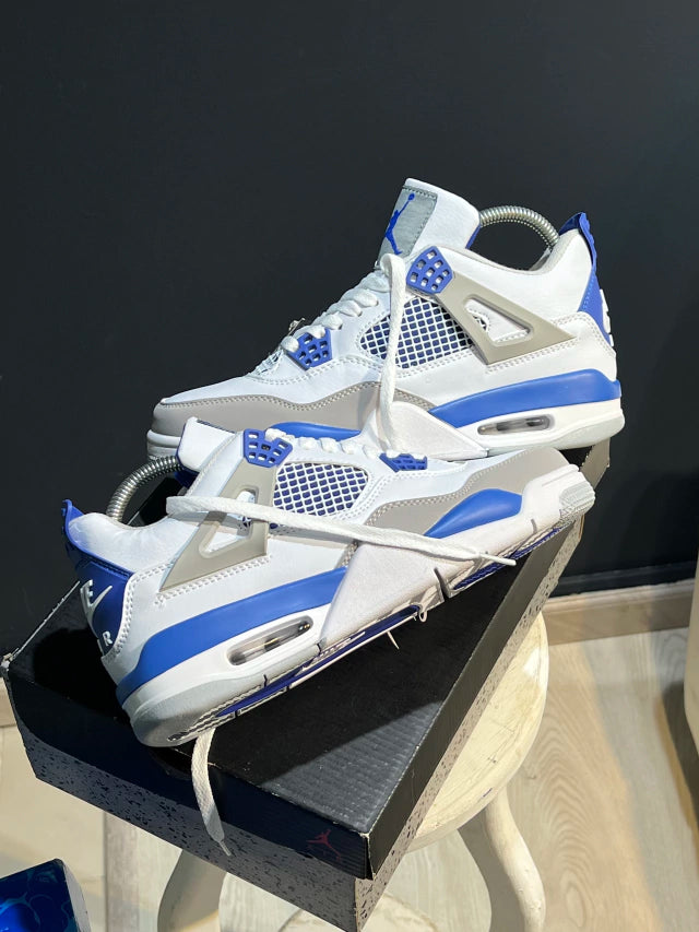 Jordan Retro 4