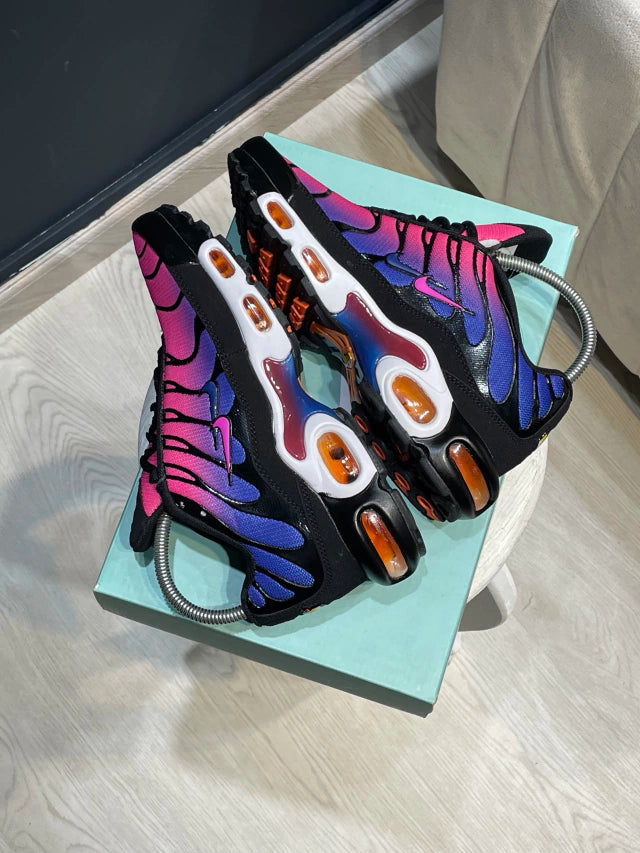 Nike Air Max TN x Barcelona