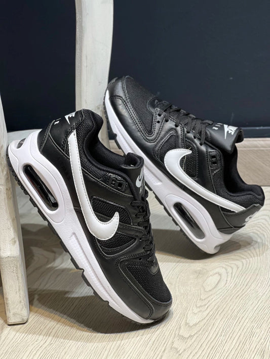 Nike Air Max Command