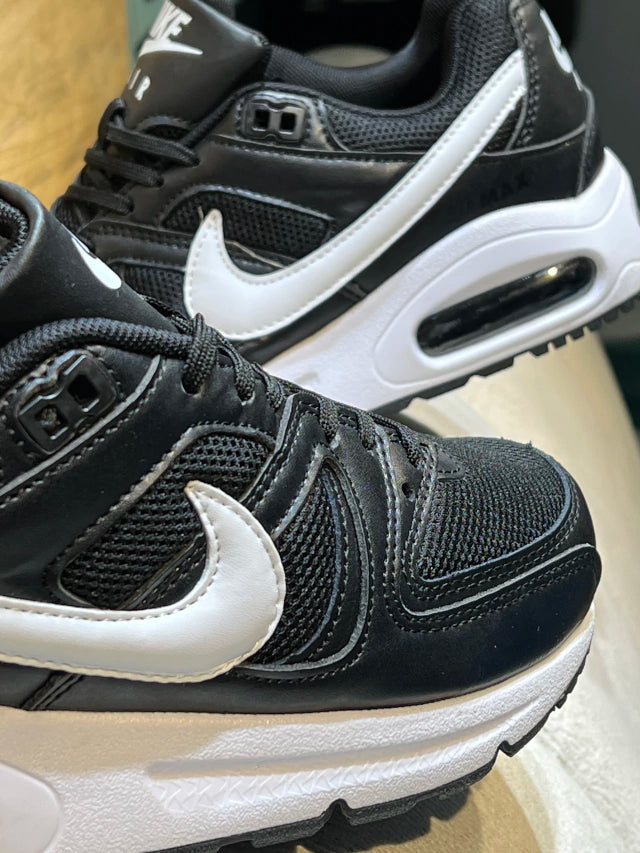Nike Air Max Command