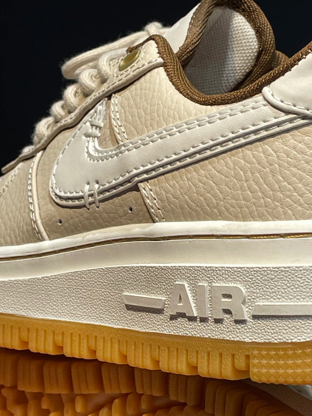 Nike Air Force 1 Luxe Pecan