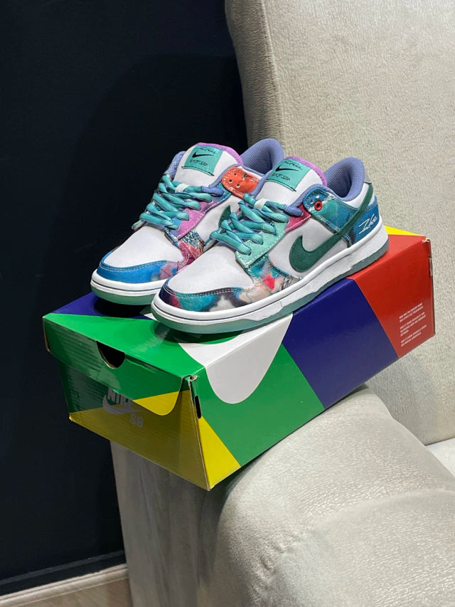 Nike Dunk SB Futura Laborstories
