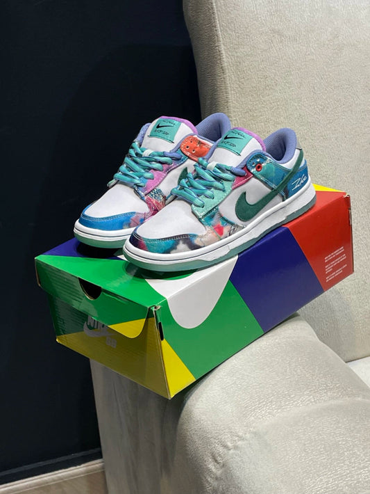 Nike Dunk SB Futura Laborstories