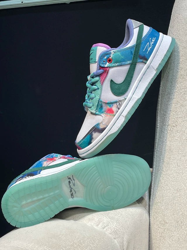 Nike Dunk SB Futura Laborstories