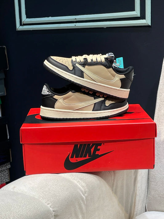 Jordan Low Travis Scott Pale Vanilla