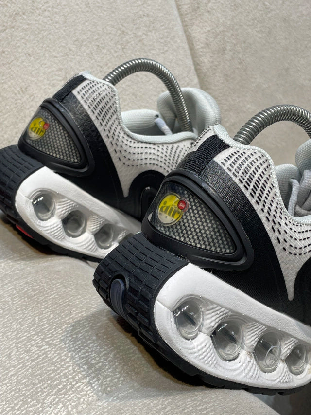 Nike Air Max DN