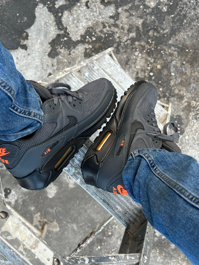 Nike Air Max 90