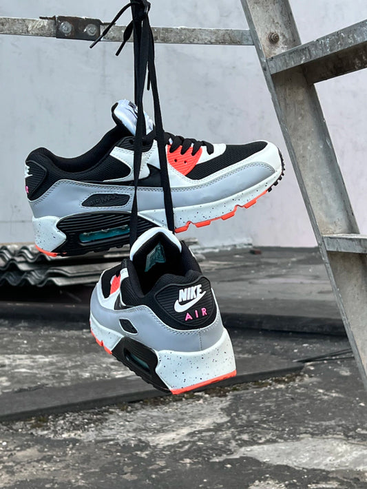 Nike Air Max 90