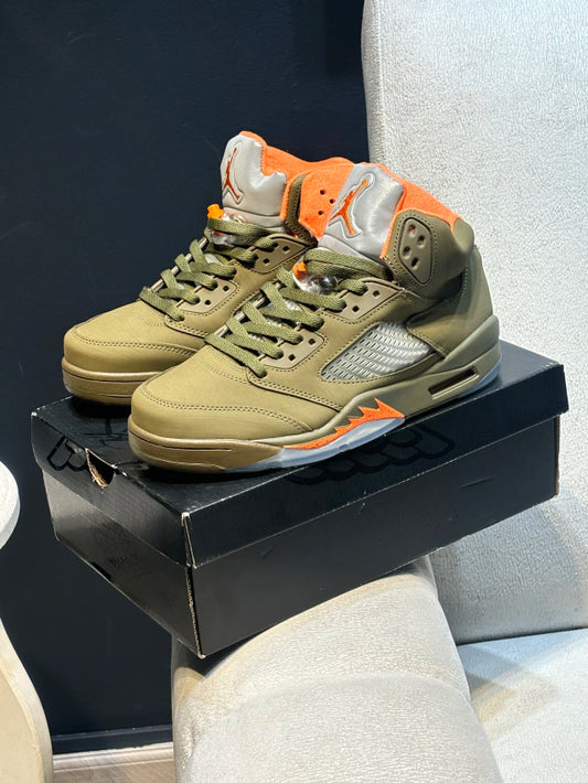 Jordan Retro 5 Olive Solar
